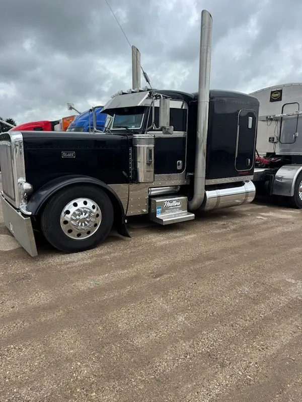 Mullins Trucking LLC — Kentucky trucking services